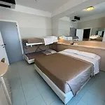 Hotel Magic