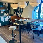Hotel Ombra