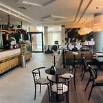 Hotel Ombra
