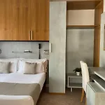 Golf Hotel