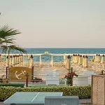 Hotel Avana