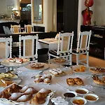 L\'H Hotel
