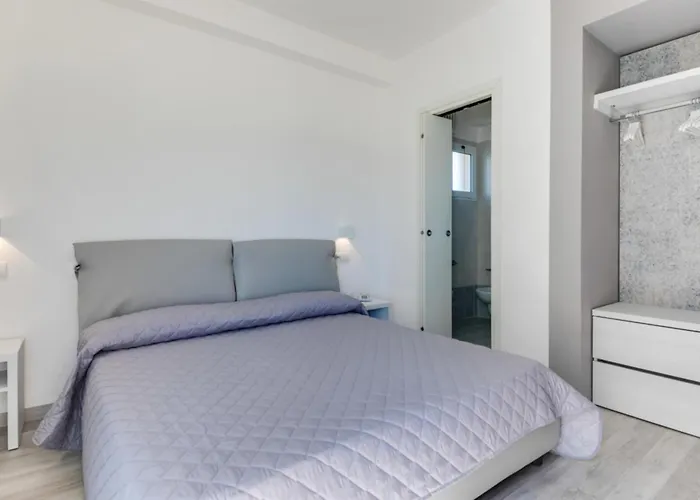 Marittimo Riccione - Hotel Clipper Fronte Mare