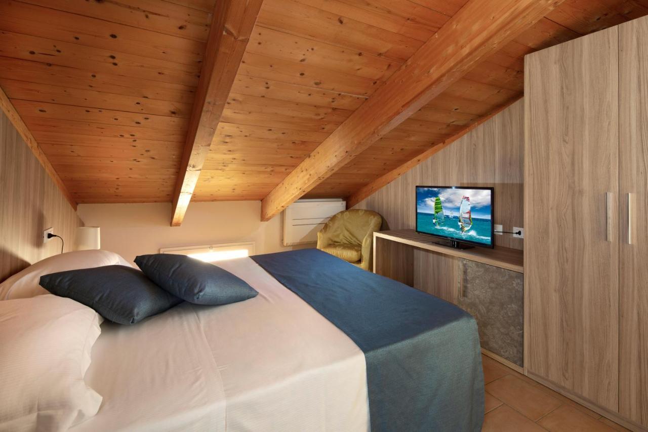 Hotel Cannes - In Pieno Centro Riccione