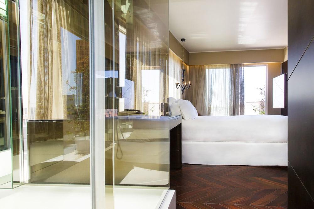 Hotel L'h 4*