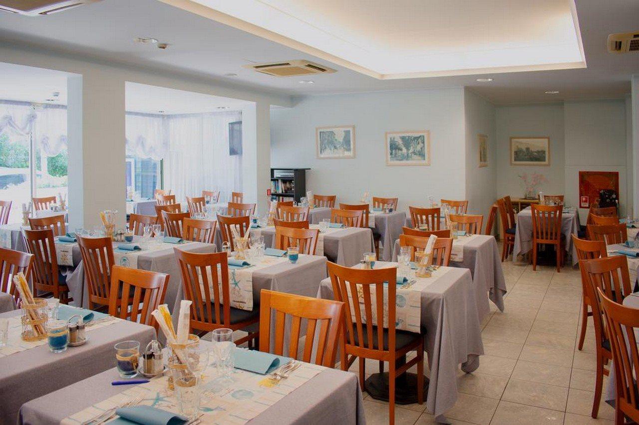 Mare Hotel 3*