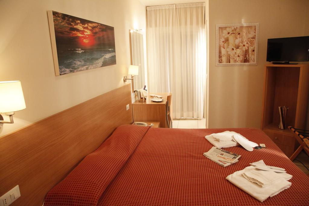 Hotel Majorca Sul Mare In Centro A 3*