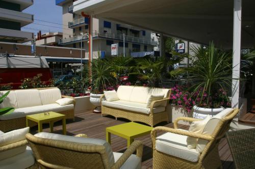 Hotel Fedora 3*