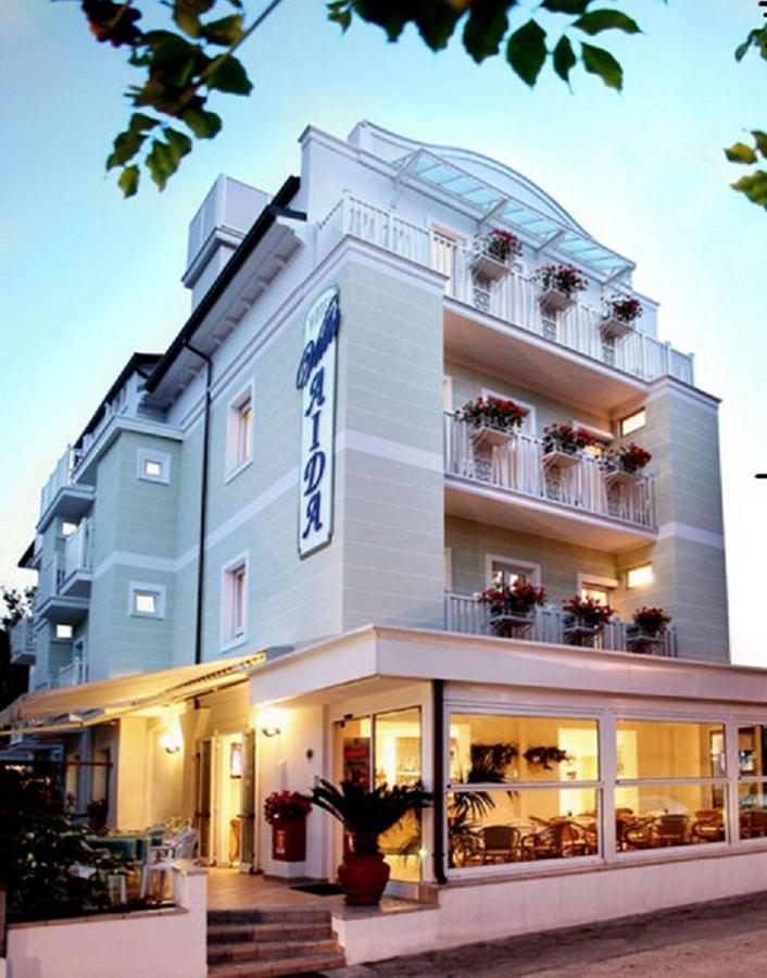 Aida Hotel 2*