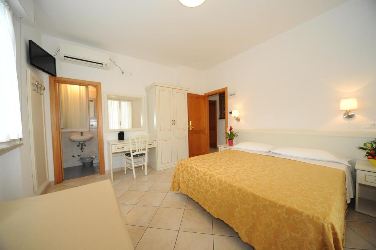 Aida Hotel