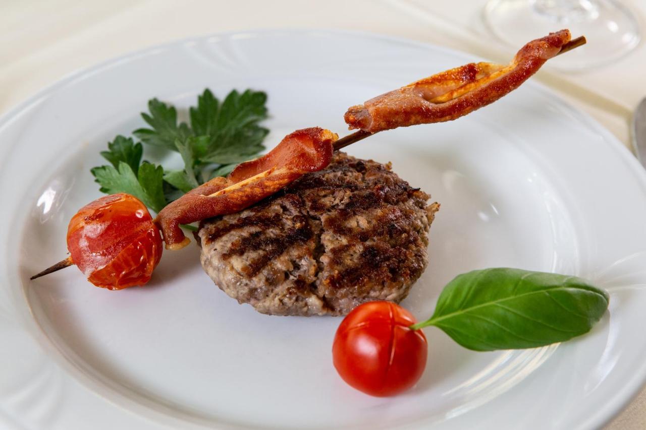 Hotel Christian Ideale Per Famiglie Riccione
