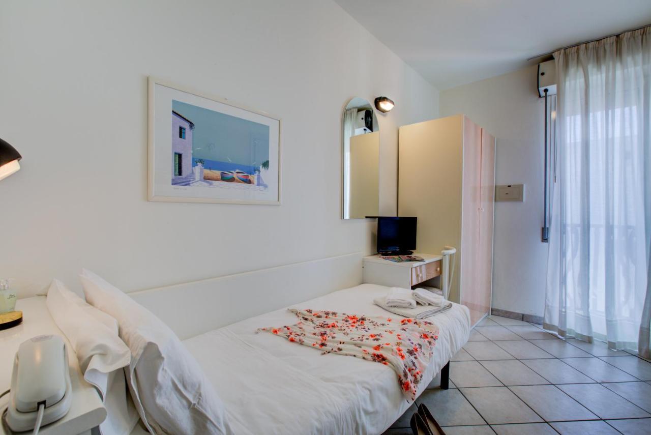 Hotel Christian Ideale Per Famiglie Riccione