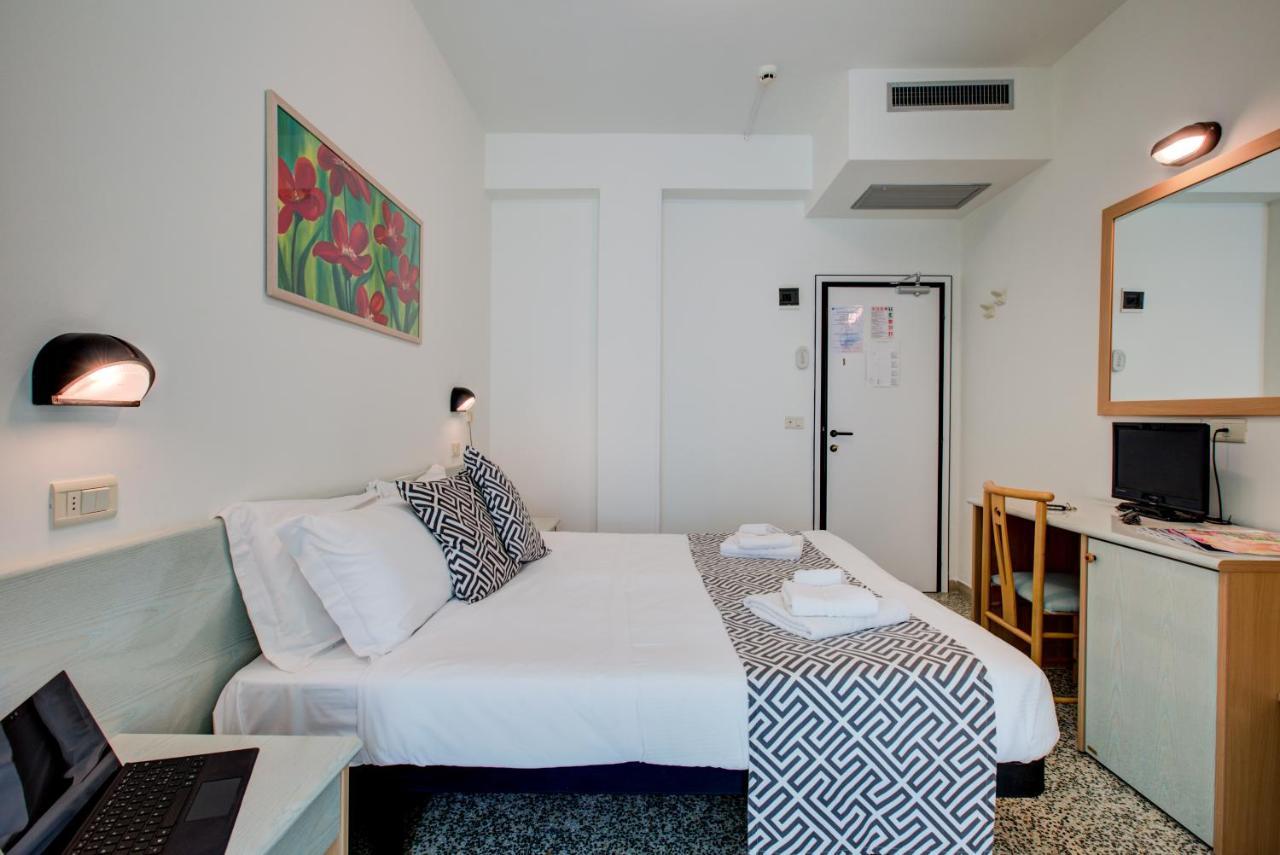 Christian Ideale Per Famiglie Hotel Riccione