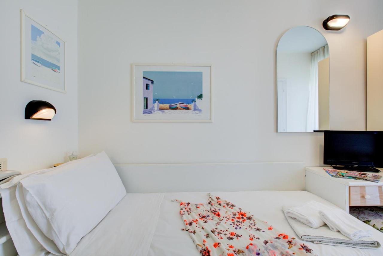 Christian Ideale Per Famiglie Hotel Riccione