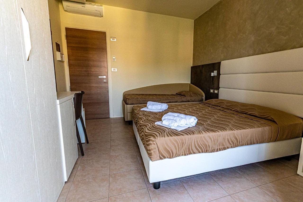 Monica Hotel Riccione