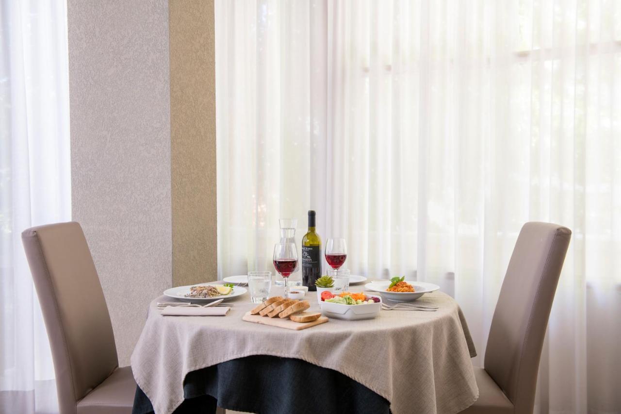 Hotel Eliseo 3*