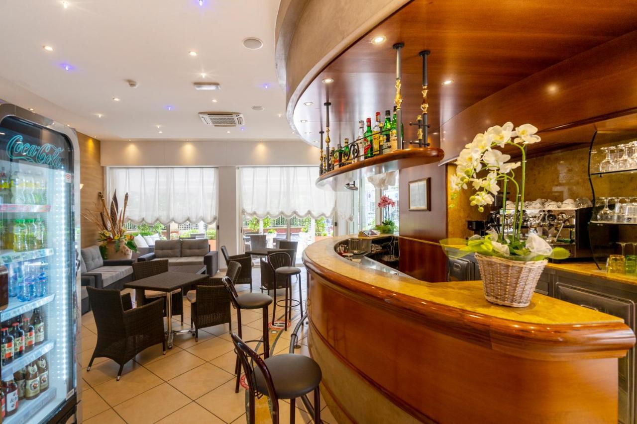 Mocambo Hotel 3*