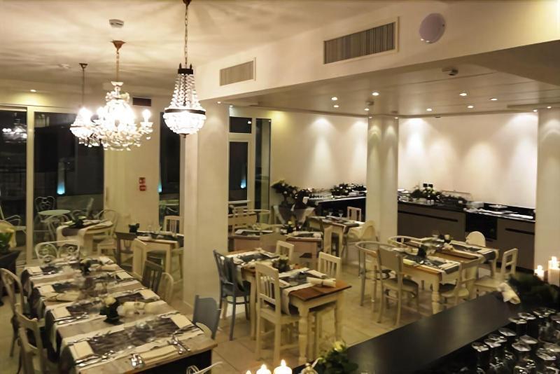 Hotel D-place & Riccione