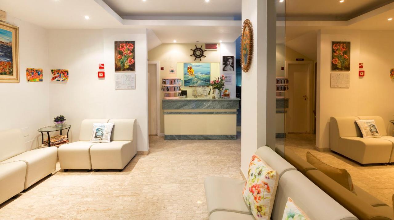 Roby Hotel
