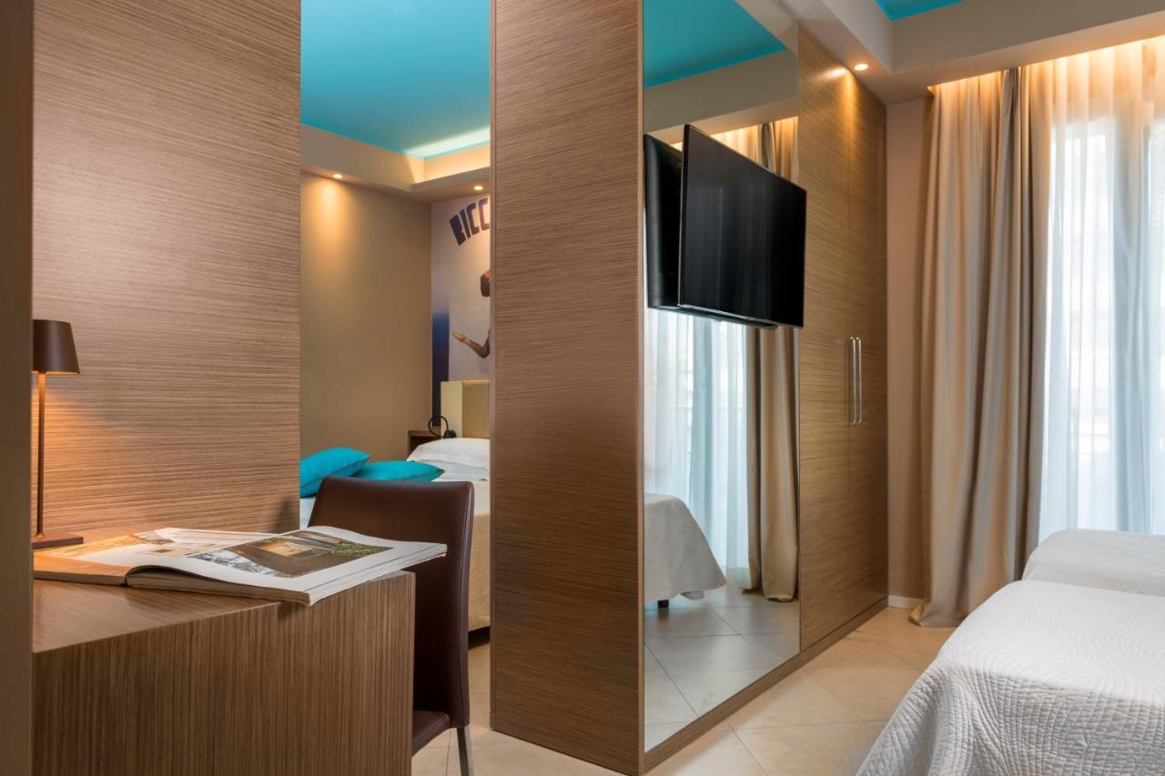 Hotel Adlon - Fronte Mare Riccione