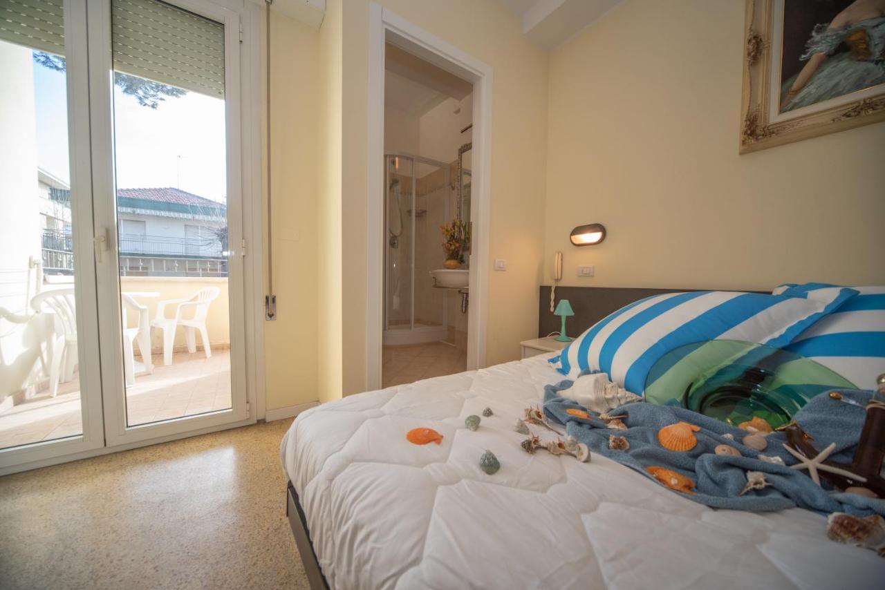 Hotel Cristina 3*