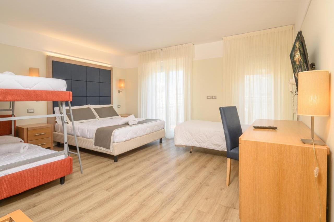 Atlas 3* Riccione