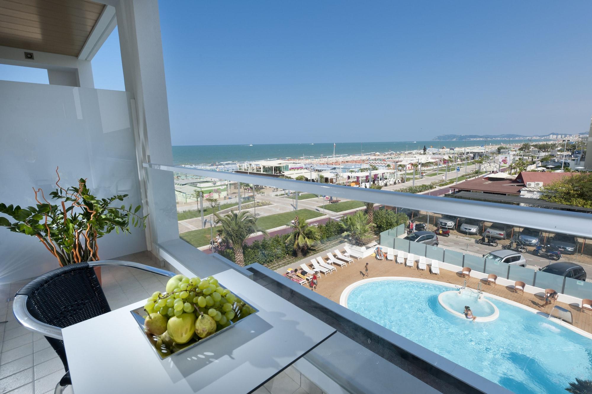 Hotel Ambasciatori 4*