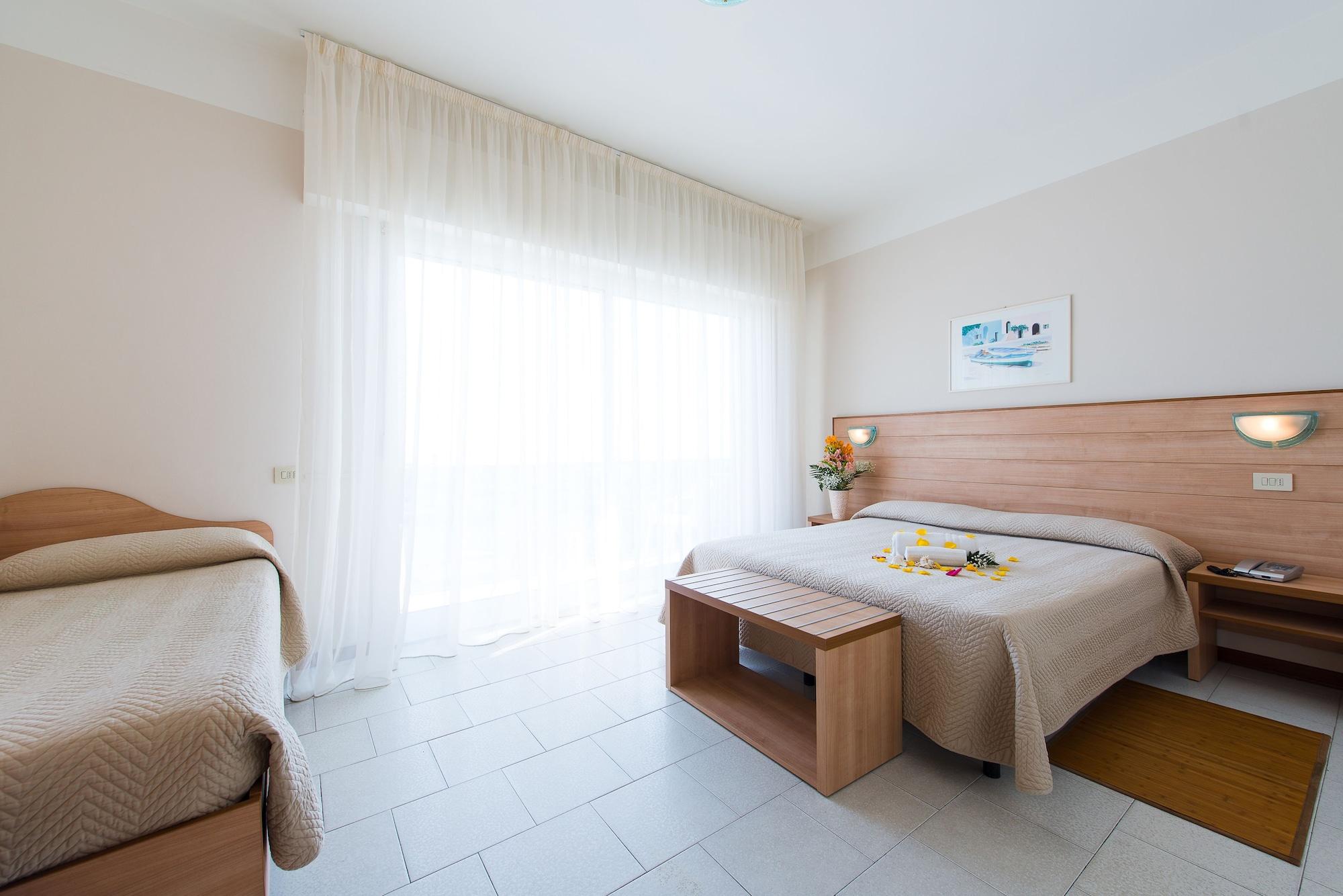 Giulietta Hotel 3*