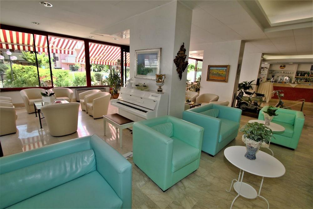 Hotel De Amicis Riccione