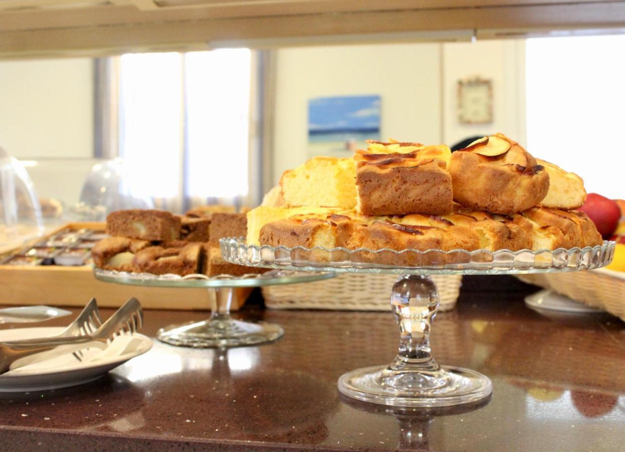 Hotel Adigrat Con Ristorante Riccione