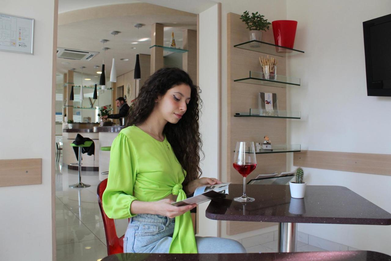 Adigrat Con Ristorante Hotel 2*