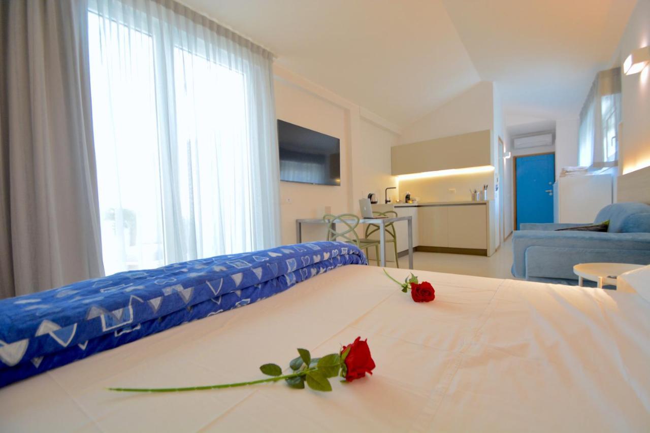 Prime Blue - Con Jacuzzi Privata Riccione