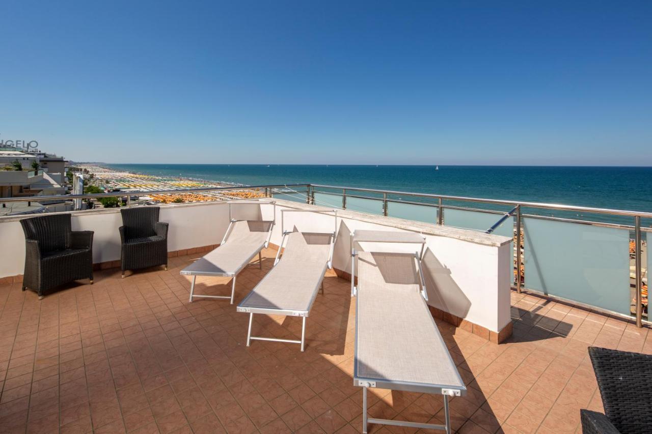 Des Nations - Vintage Sul Mare Hotel Riccione