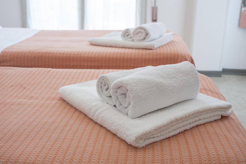 Harmony Hotel 2*