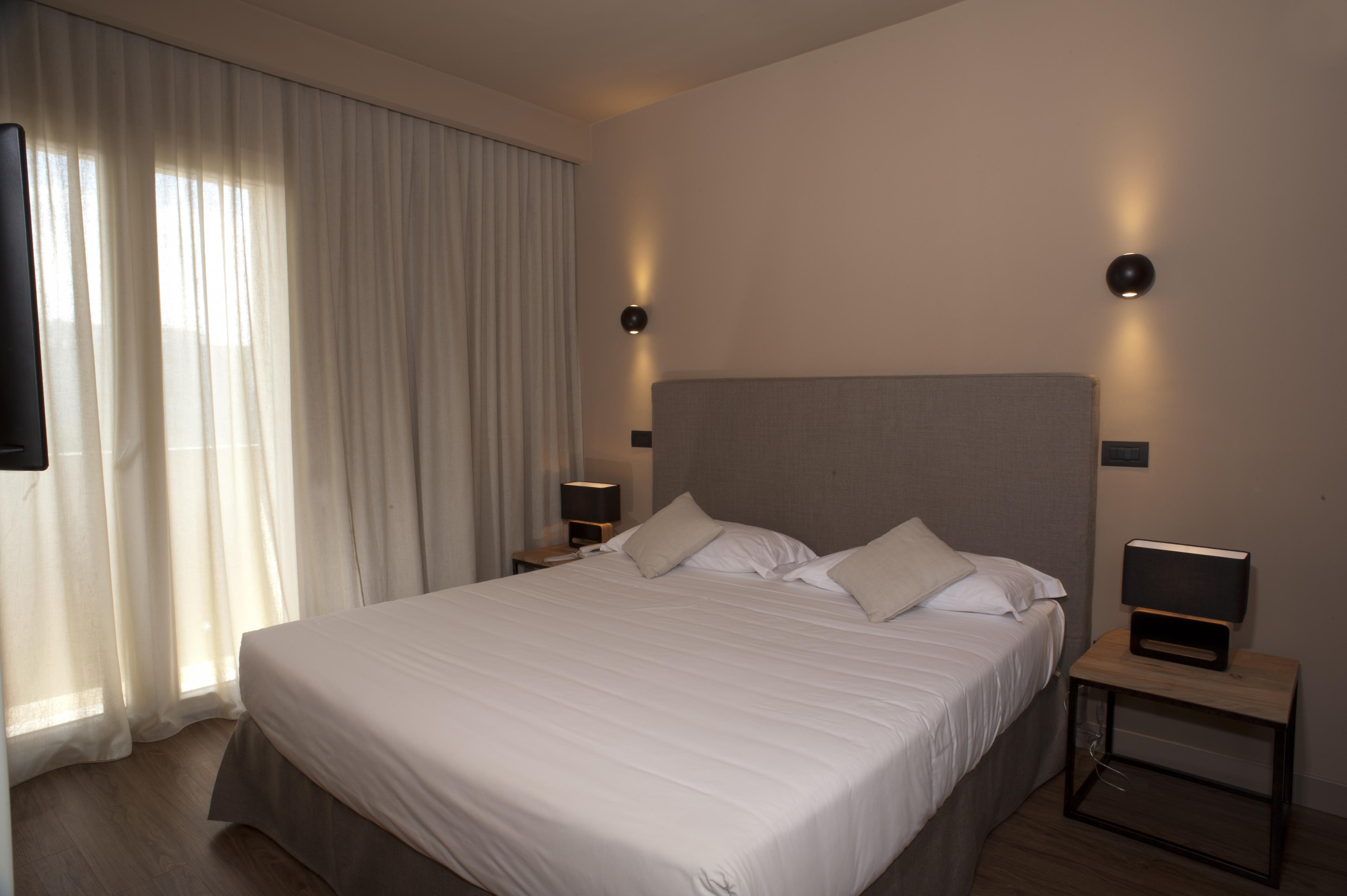 Hotel Select & -