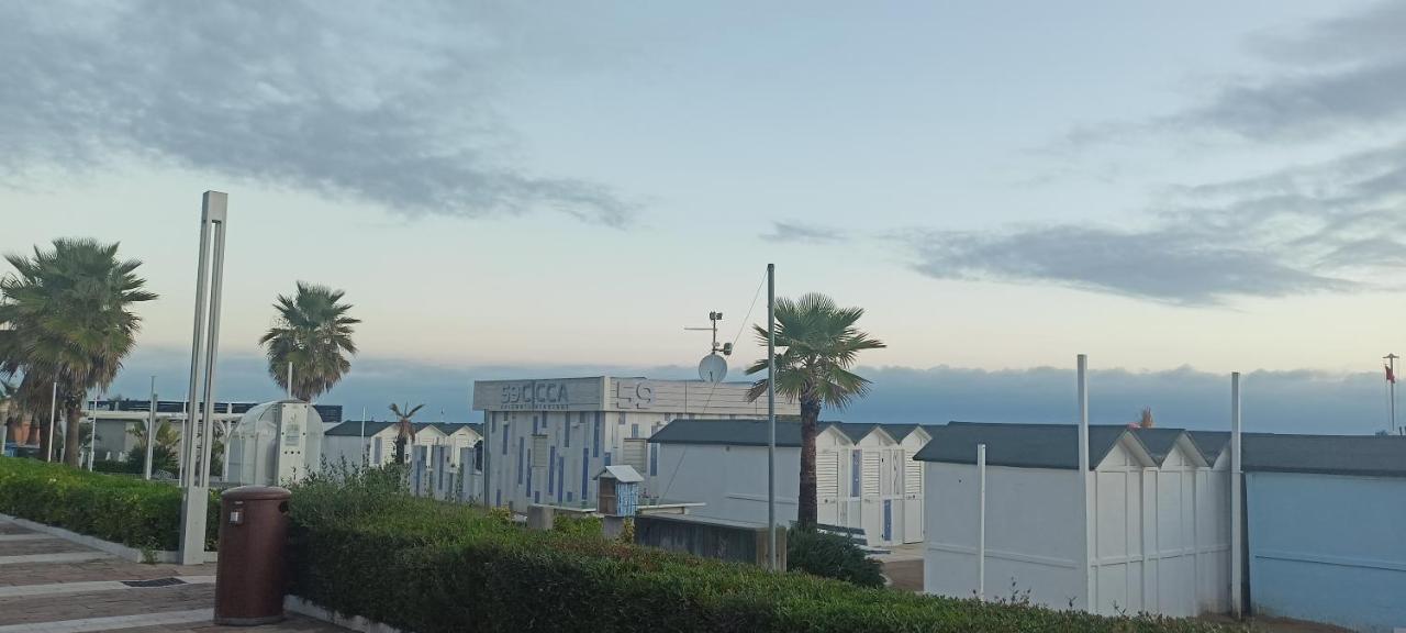 Ascot Hotel 4*