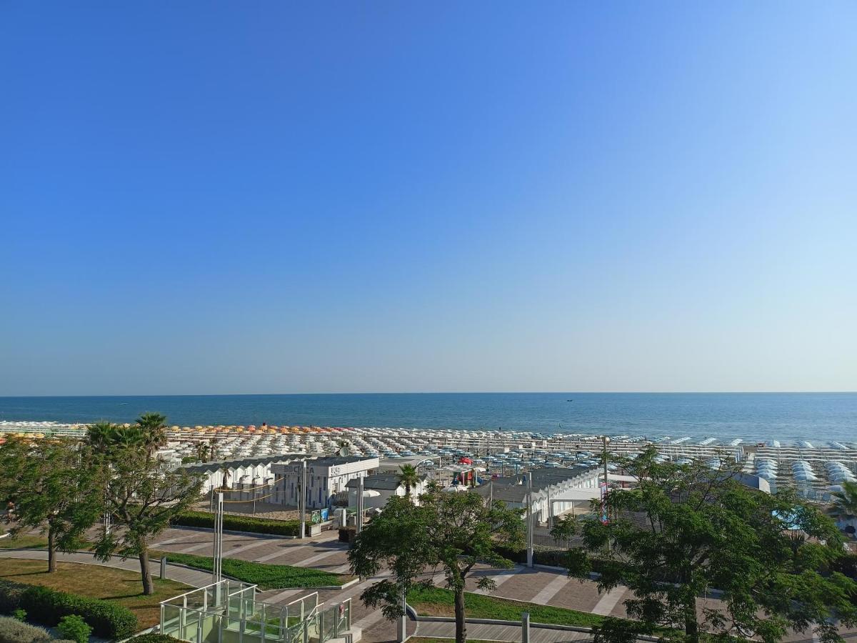 Ascot Riccione