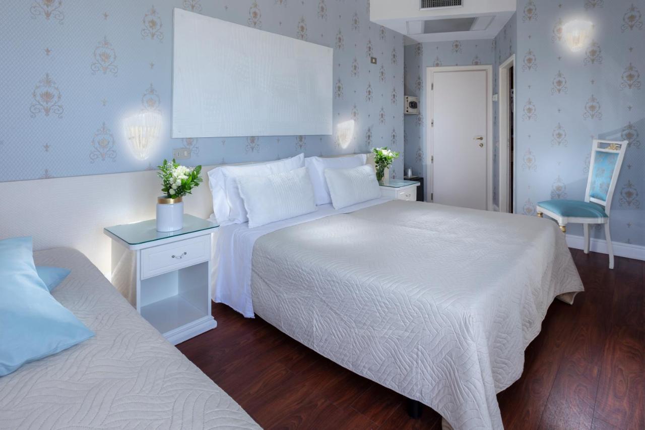 Admiral - On The 3* Riccione