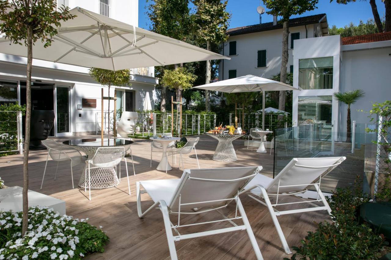Elegance Aparthotel Riccione