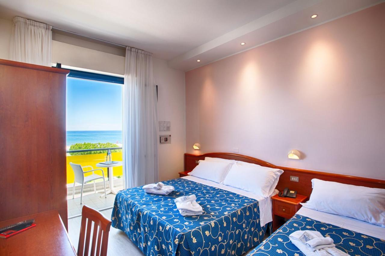 Hotel Mimosa 3*