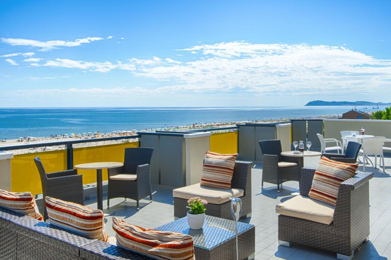Mimosa Hotel 3*