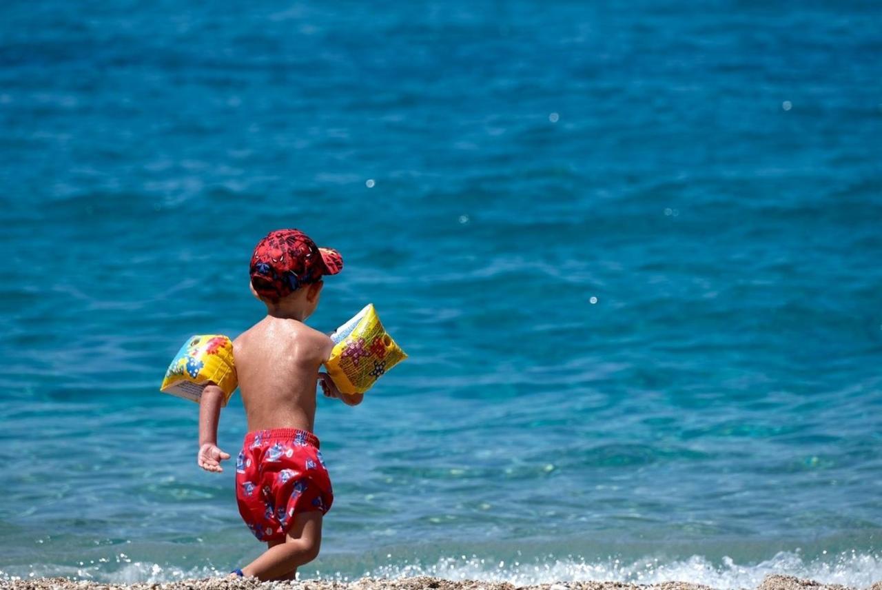 Kursaal - Fronte Mare Con Piscina 3* Riccione