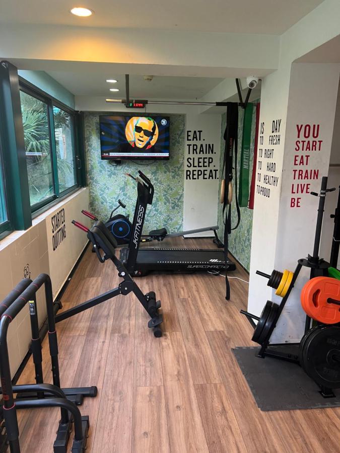 Montecarlo - Vista Mare Con Area Fitness 3*