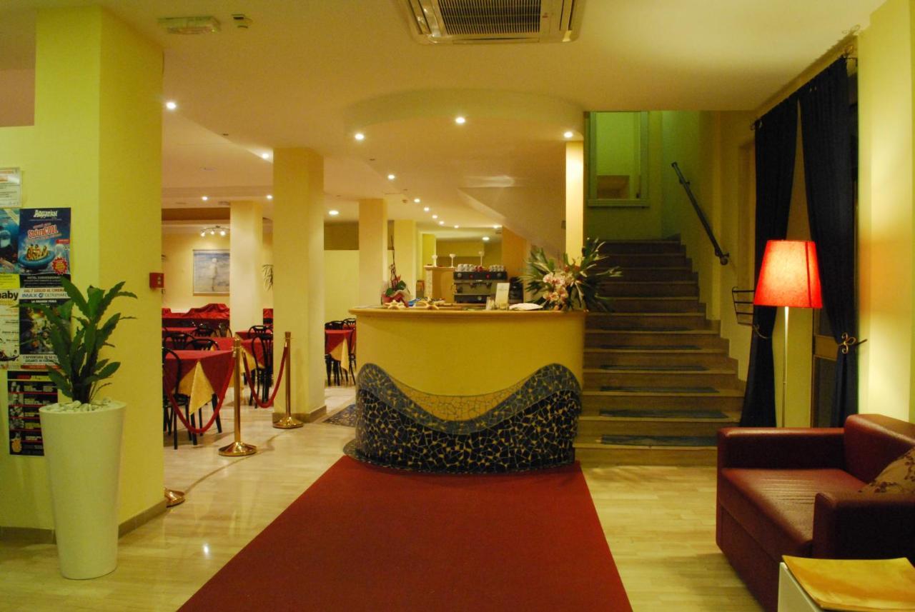 Hotel Doria 2*