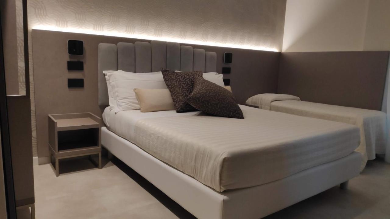 Ascot Hotel 4*