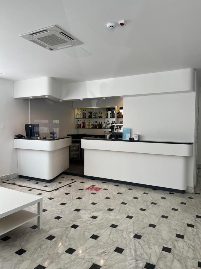 Exclusive In Pieno Centro - Nuova Gestione 2025 2* Riccione