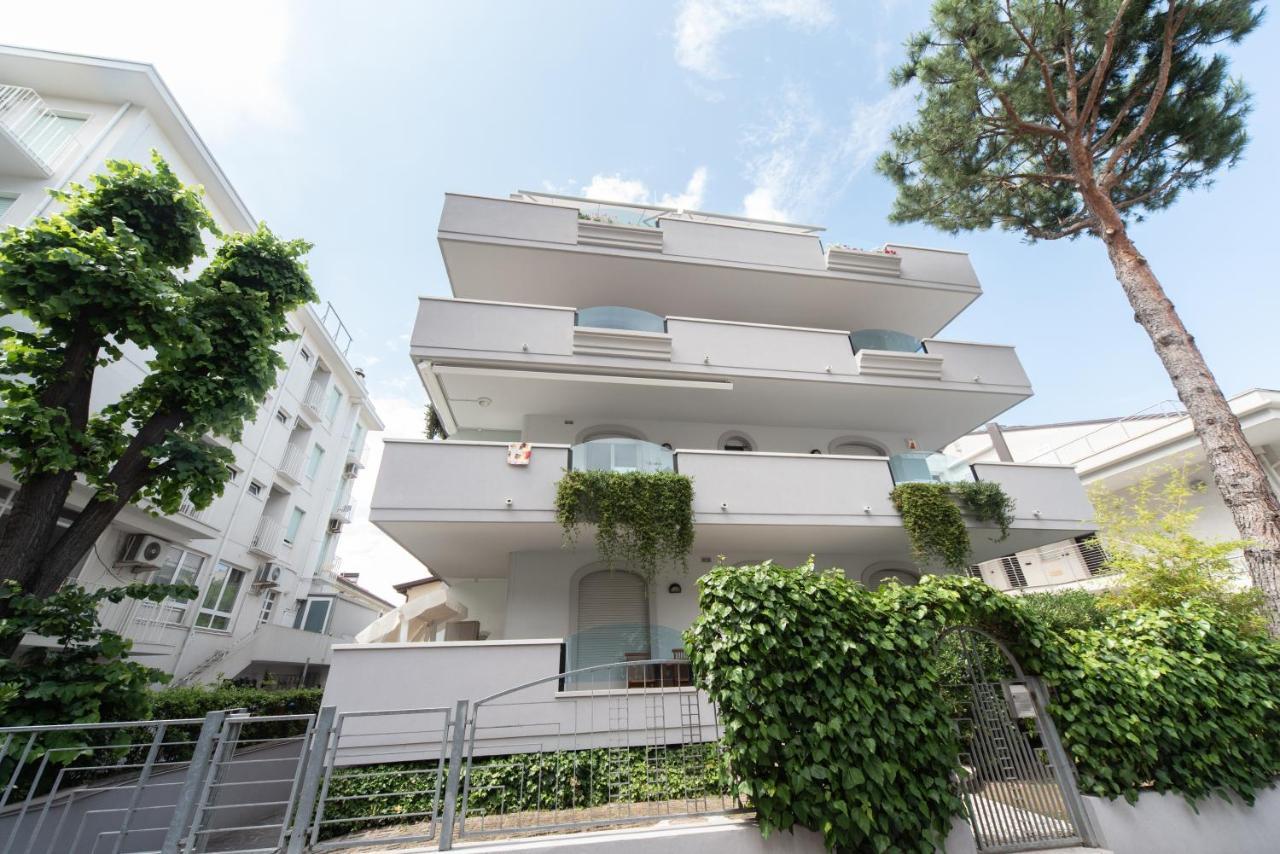 Apartment Loggia Megamare *