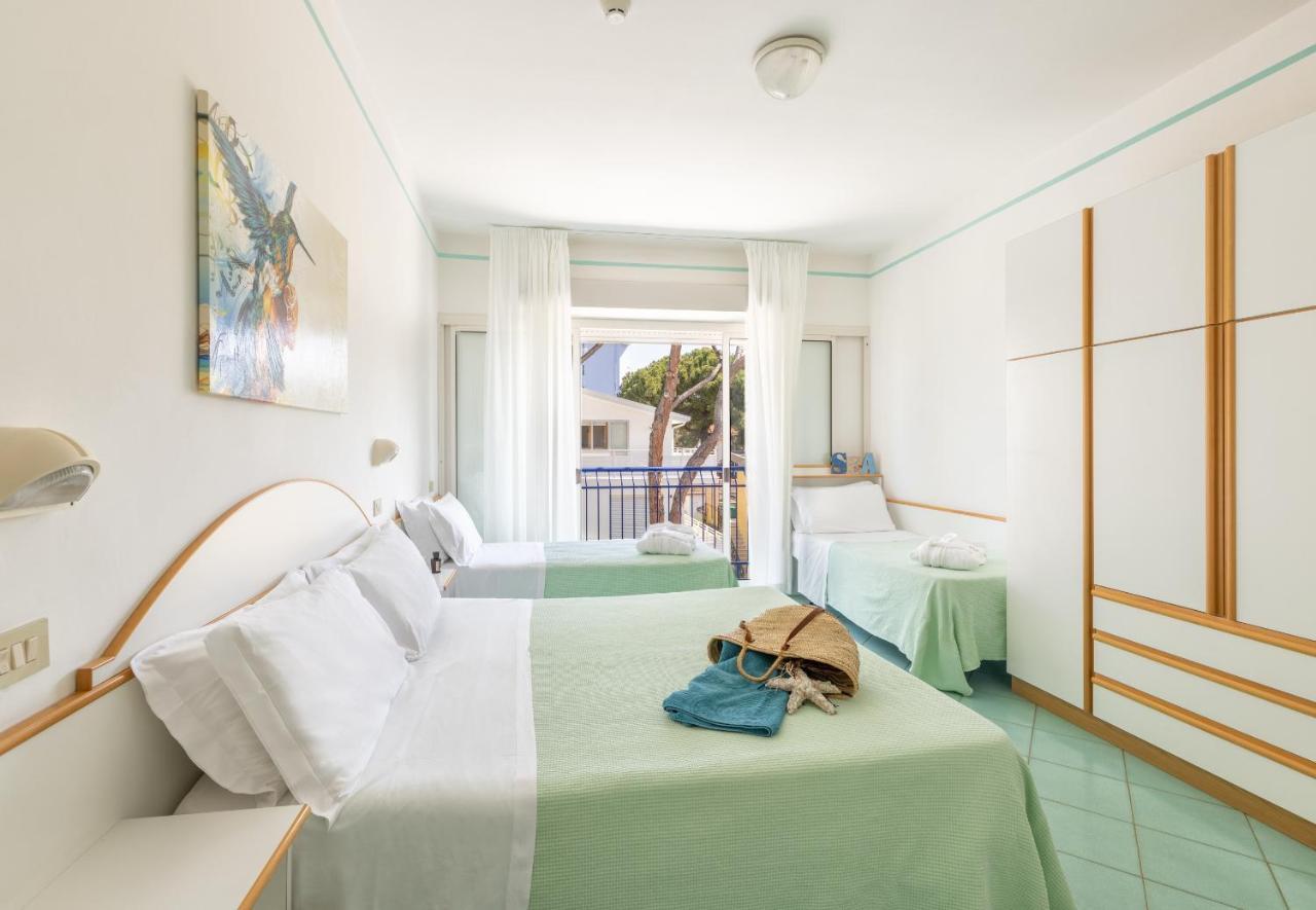 Hotel Caprice - In Centro A Riccione