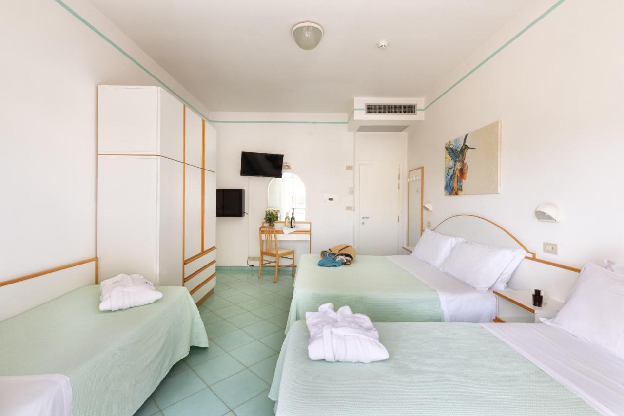Caprice - In Centro A Hotel Riccione
