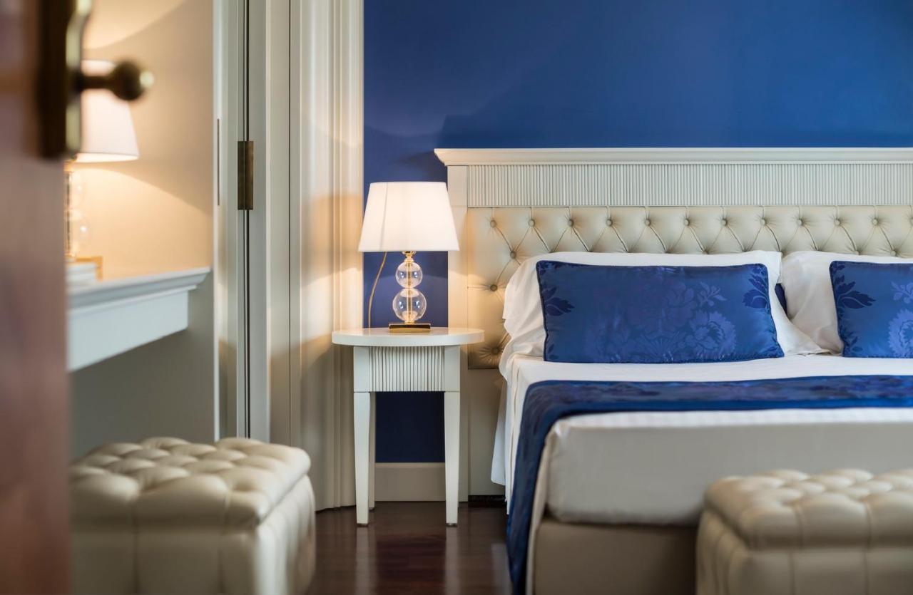 Tiffany's Hotel 4*